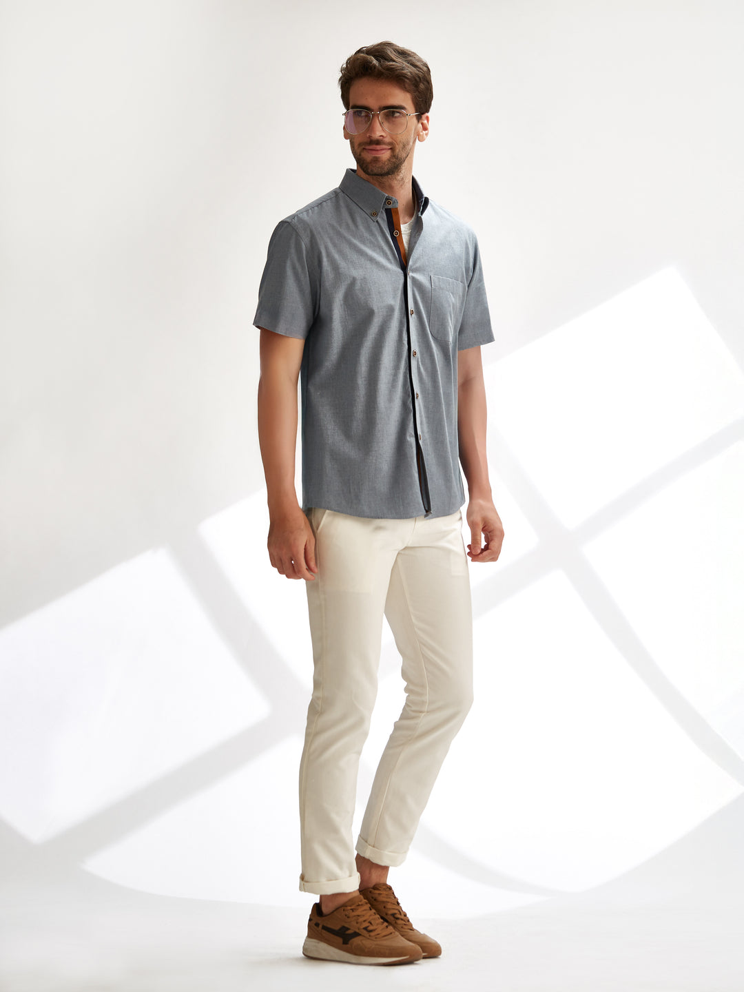 Short Sleeve Shirt - The Cool Chambray in Light Grey