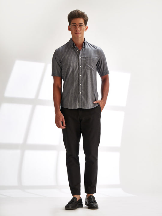 Short Sleeve Shirt - The Line in Dark Grey